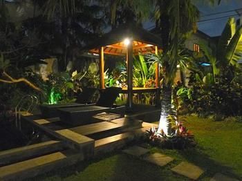 Mahalini * Seminyak (Bali)